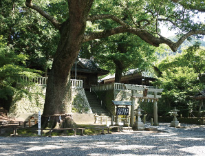 事任八幡宮